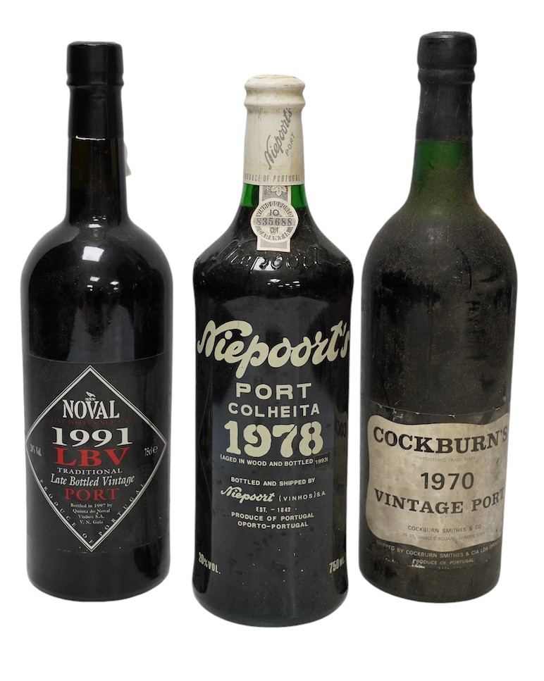 Three bottles of port to include a bottle of Niepoort’s Colheita port vintage 1978, a bottle of Noval 1991 LBV port and a bottle of Cockburns 1970 vintage port. Condition - fair, storage history unknown